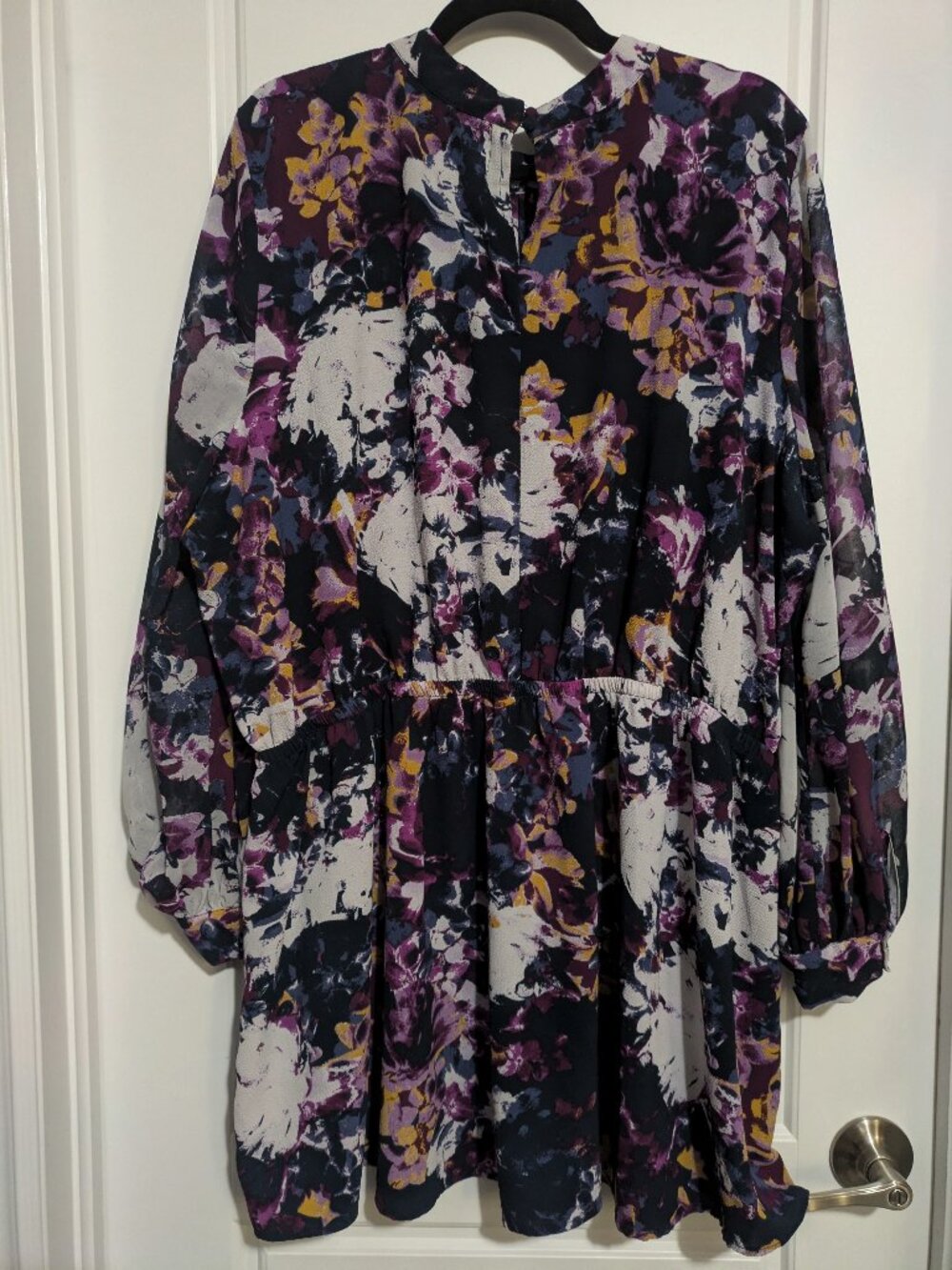 Lane Bryant Curves Long Sleeved Blouse Plus Blue/Purple/White/Yellow (US 26) - Picture 8 of 9